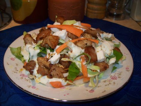 gyros_salataval.jpg